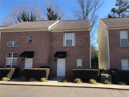 720 Tavern Court