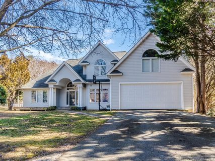 49 Sierra Drive sold home in Rancho La Mirage, Arden, NC