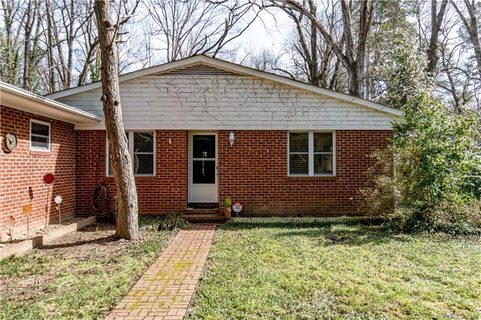 812 Saint Michaels Lane