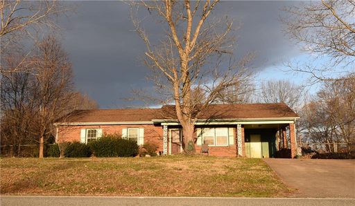 1983 Heritage Farm Road