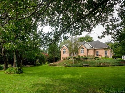 235 Sugar Hollow Road sold home in Sugar Hollow Farms, Hendersonville, NC