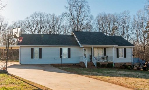 207 Pilots Ridge Drive sold home in PILOTS RIDGE, Bessemer City, NC