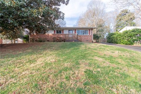 147 Cynthia Street sold home in Bellevue, Statesville, NC