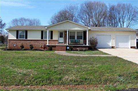 806 Primrose Lane sold home in Crestview, Concord, NC