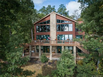 778 Running Deer Lane