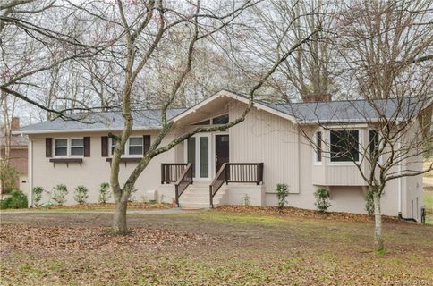 1447 Stoneyridge Drive