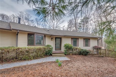 40 General Eddy Trail 16 sold home in Westmoreland Plantation, Tryon, NC