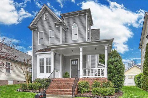 17620 Invermere Avenue sold home in Greens at Birkdale Village, Huntersville, NC