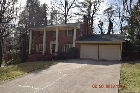 810 Chesterfield Circle