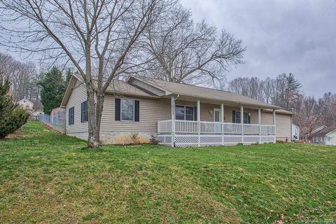 186 Rachael Drive sold home in Regina Park, Waynesville, NC