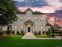 2423 Vernon Drive sold home in Charlotte, SC