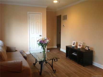 2442 Finchley Drive sold home in Eastwood, Charlotte, NC