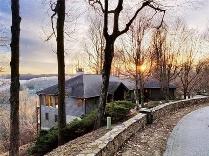 251 Beechwood Circle sold home in Fleetwood Estates, Hendersonville, NC