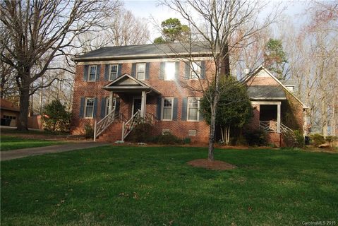 1007 Oak Hill Drive sold home in Southwood Estates, Monroe, NC