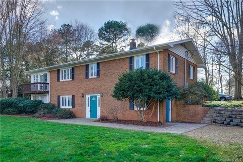 128 Bayview Drive sold home in Bayview Estates, Mooresville, NC