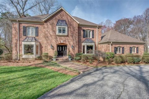 1007 Dornoch Road