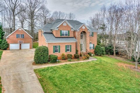 112 Castle Tower Drive