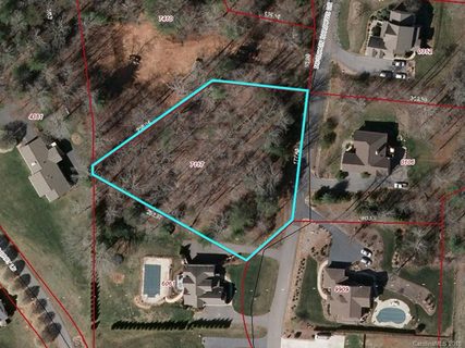 41 Mountain Shadows Drive sold lot in Mountain Shadows, Leicester, NC