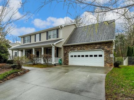 76 Driftstone Circle