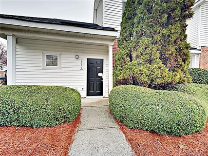 6374 Mallard View Lane