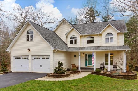 6 South Oaks Circle