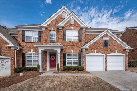 757 Treverton Drive sold home in Avington, Matthews, NC