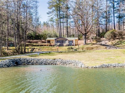 386 Hs Dalton Road sold home in Willow Lake, Hendersonville, NC