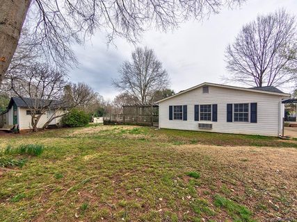 Previously sold for $140,500