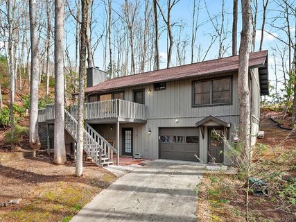 76 Creekside Drive