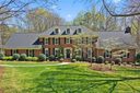 4417 Glen Oaks Drive sold home in Matthews, SC