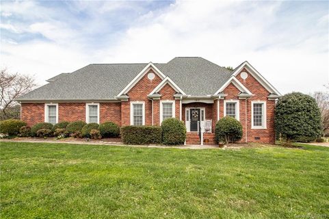 163 Turnberry Lane 11 sold home in St Andrews Village, Mooresville, NC