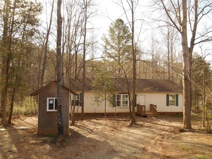 1083 Oakbrook Lane