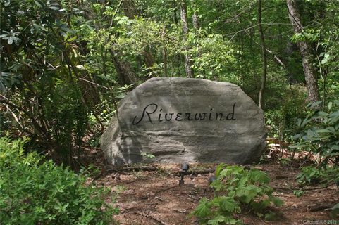 5 Parkway Crescent sold lot in Riverwind, Arden, NC