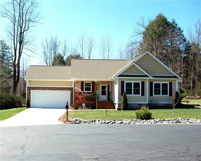 340 N Crab Meadow Drive sold home in Crab Creek Valley, Hendersonville, NC