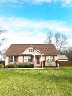 704 Pyxie Moss Court 57