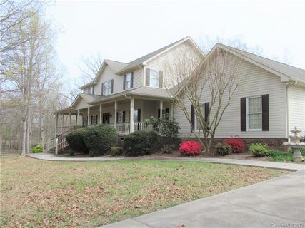 137 Chippewa Trail