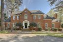 317 Amanda Drive sold home in Matthews, SC