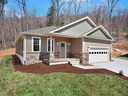 8 Village Overlook Loop sold home in Swannanoa, SC