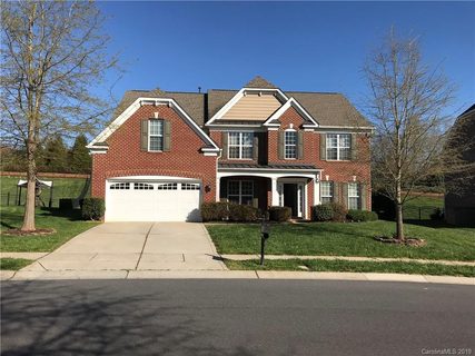 10018 Paxton Run Road