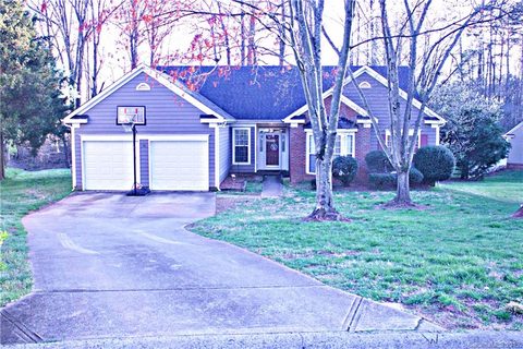 1001 Carriage Hill Place