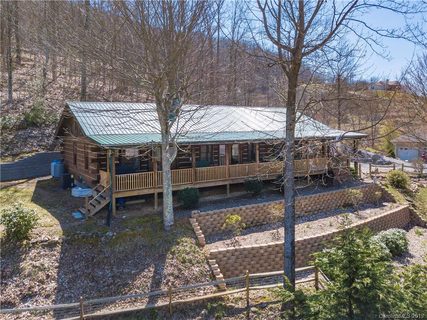 1037 Acres View Drive 14 sold home in Apple Blossom Estate, Waynesville, NC