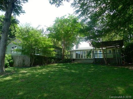 2176 North Point Rd