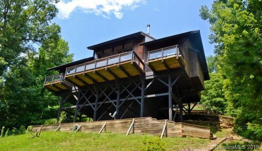 126 North Ridge Drive sold home in The Crossings at Sugar Hill, Marion, NC