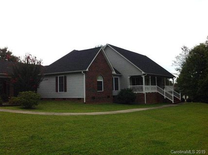 406 Glenhaven Drive sold home in Glenhaven, Marion, NC