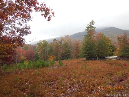 000 Buttercup Lane n/a sold lot in Sugar Hill, Marion, NC