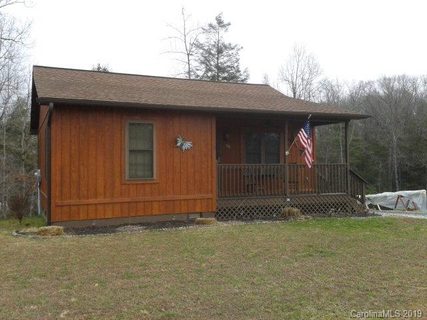 38 Coyote Drive sold home in Barefoot Landing, Marion, NC