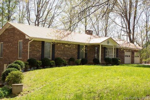 654 Clear Creek Rd sold home in Pleasant Gardens, Marion, NC