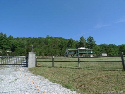 11768 Montford Cove Rd sold home in The Crossings at Sugar Hill, Marion, NC