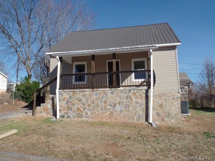 122 6th C Street sold home in Clinchfield, Marion, NC