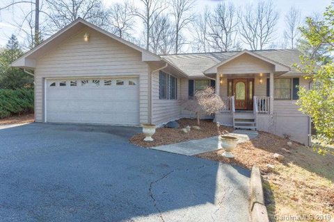 110 Apple Blossom Dr